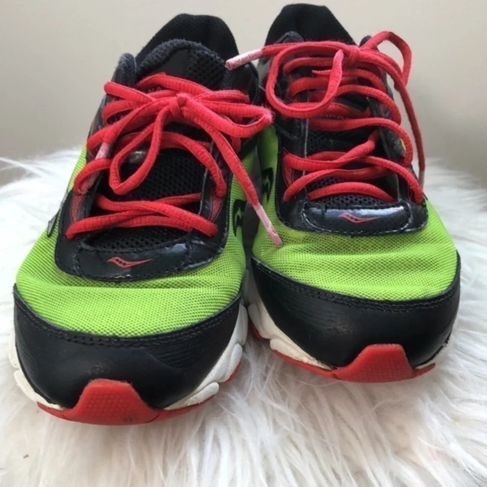 Saucony boys varana